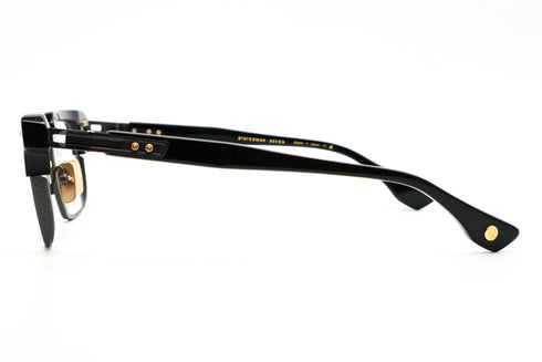 STATESMAN SEVEN col.04