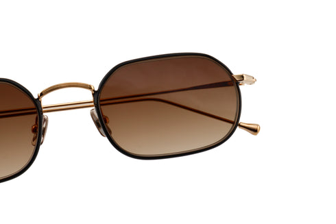 TT11 Akira col.Black & Gold / Fade Brown