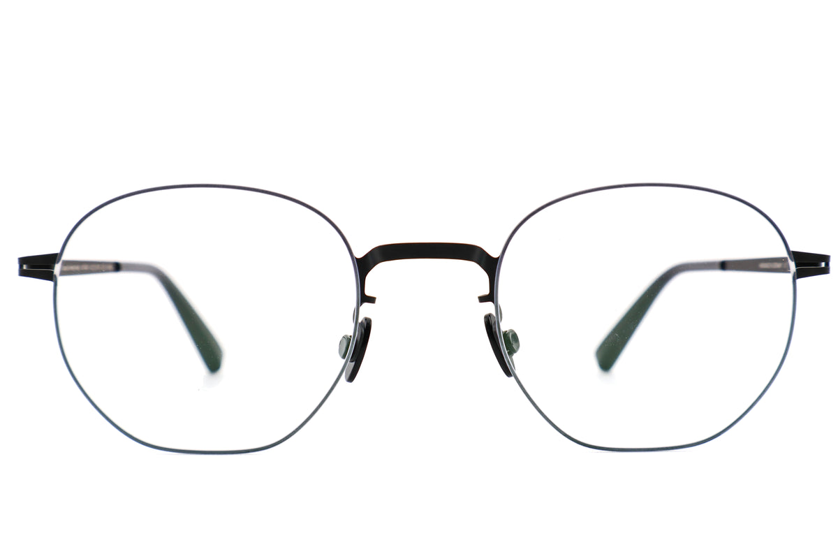 47F18027-CD6C-42D3-97D7-