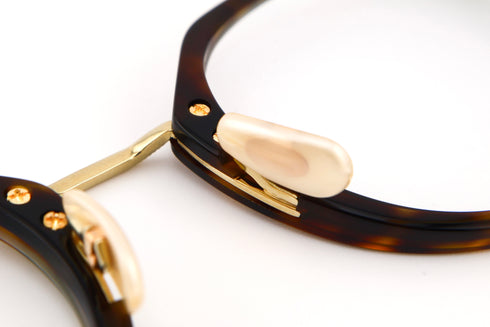 SUMNER C col.Hickory Tortoise/White Gold