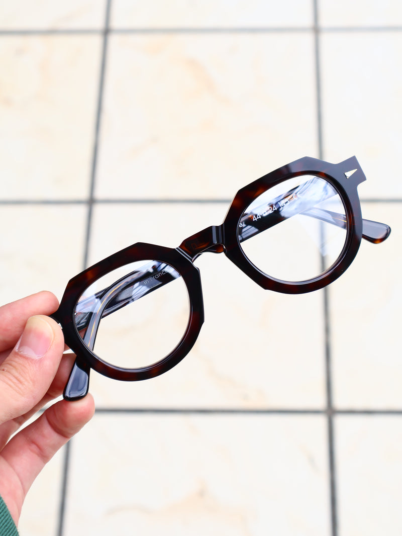 AHLEM（アーレム） Petits Champs 眼鏡
Eyeglasses
Acetate Frame（セルフレーム）
Crown Panto（クラウンパントゥシェイプ）